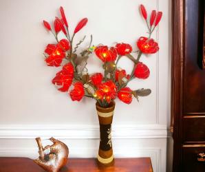 LILY  ROUGE
